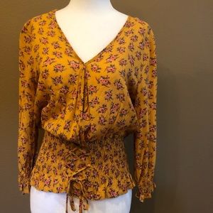 Mustard print top Size S